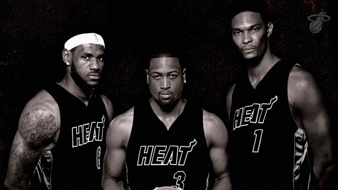 曼城德布劳内助攻斯特林破门（德布劳内送助攻 斯特林为曼城建功）