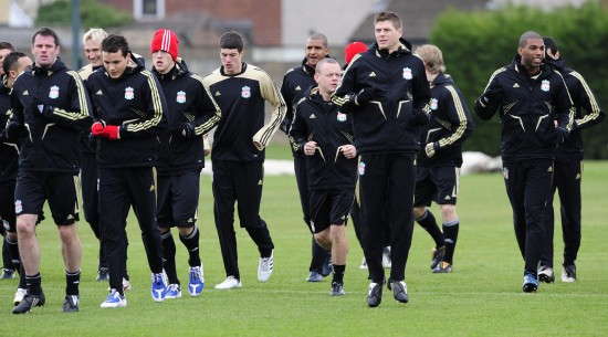 意杯战报：那不勒斯点球大战9-8卡利亚里，涉险晋级下一轮（意杯：那不勒斯点球大战9比8险胜卡利亚里，惊险晋级下一轮）