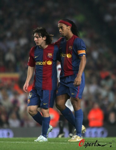 拥有这样的大中锋👍马特塔的终结从容优雅🤌（有此支点中锋在侧👍马特塔终结从容优雅🤌）