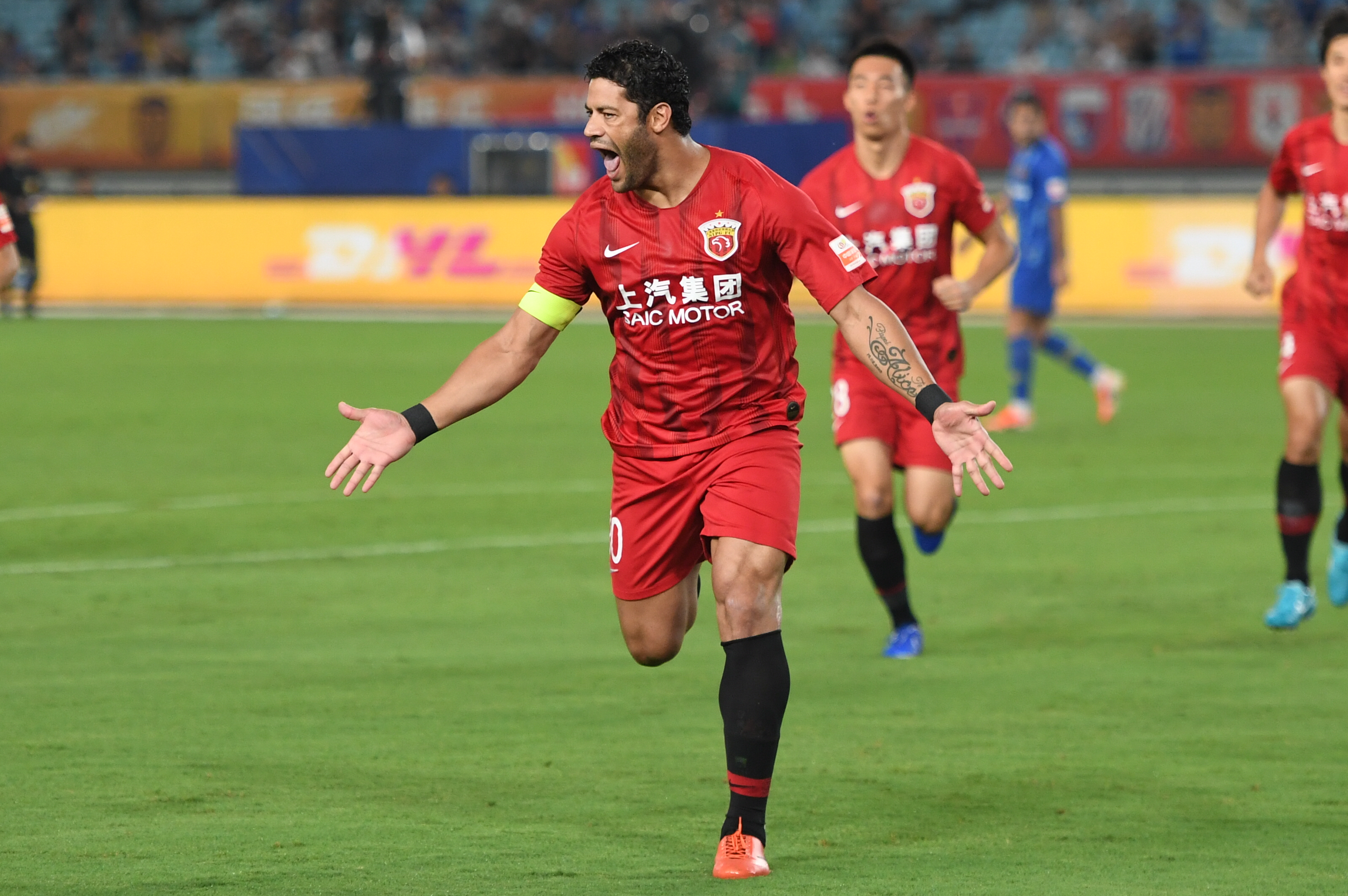 卡佩罗：这场比赛的VAR非常可耻，那是一粒丑闻般的点球（卡佩罗怒斥本场VAR：这粒点球堪称一场丑闻）