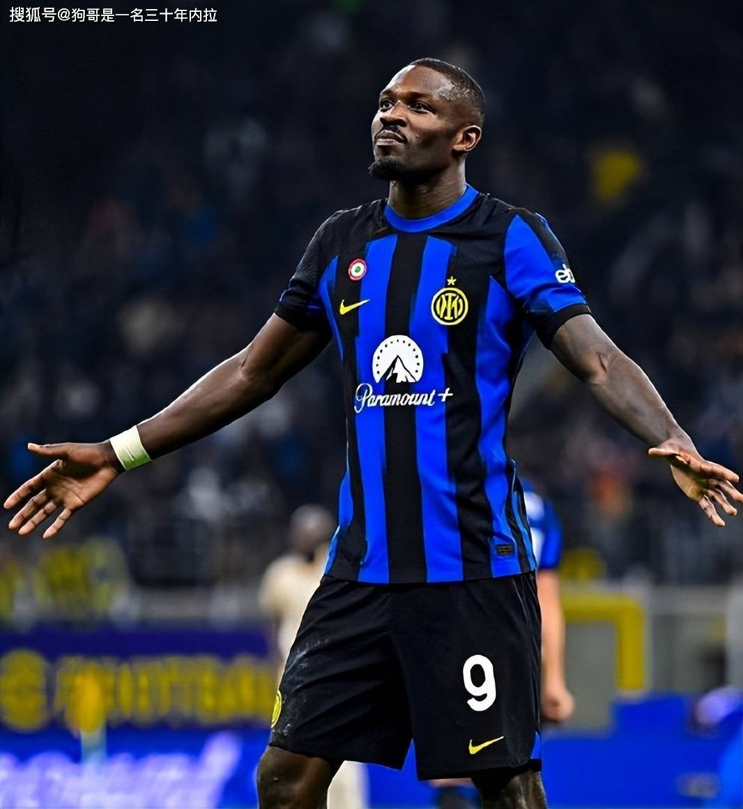 阿莱格里：普利希奇能上但福法纳不行；好奇亚沙里的运动能力（阿莱格里：普利希奇可出场，福法纳将缺席；关注亚沙里的运动能力）