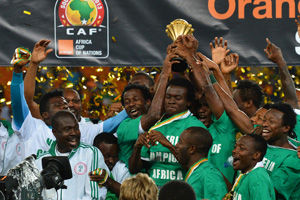 意甲焦点战：维罗纳VS亚特兰大——攻防博弈下的胜负天平与比分推演（意甲重头戏：维罗纳对阵亚特兰大——攻守对决中的胜负天秤与比分预判）