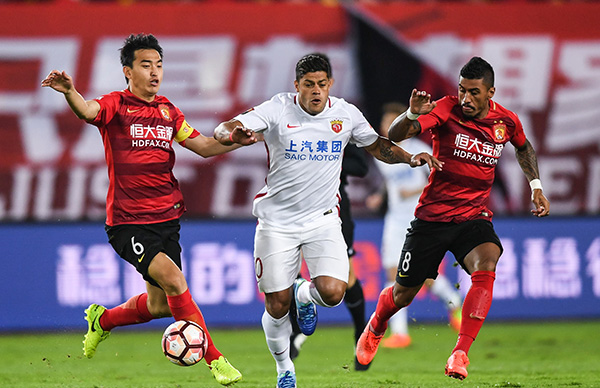 港队本月亚洲杯预选赛大名单：陈晋一领衔中超、中甲8将入选（香港队本月亚洲杯预选赛大名单公布：陈晋一领衔，8名中超／中甲球员入选）