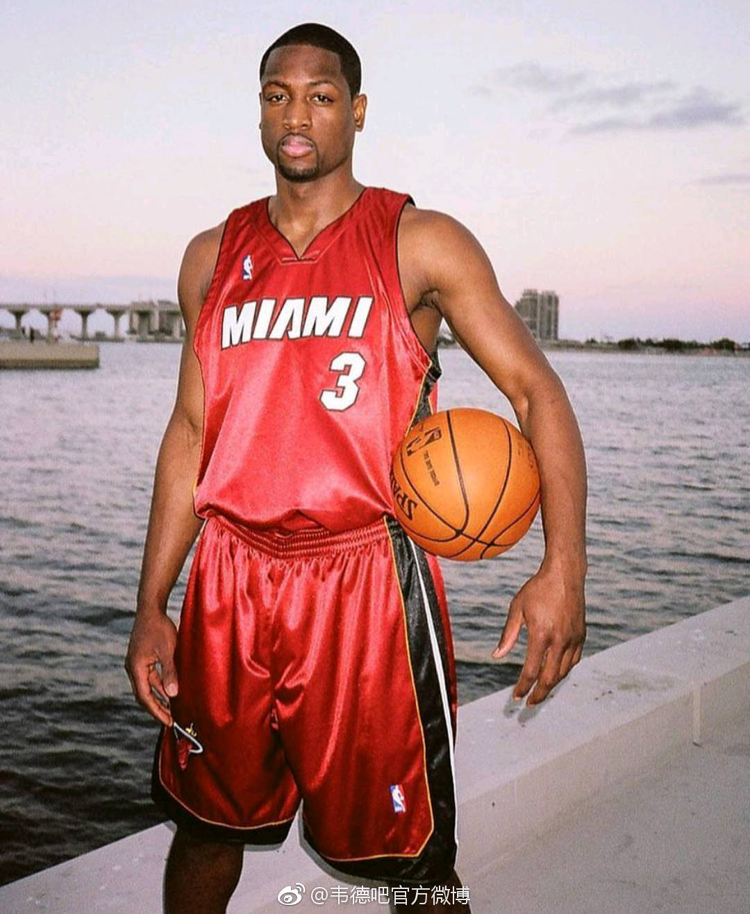 2025／26赛季英超：从最佳教练到四场不胜！马雷斯卡坦然面对十二月“魔咒”（2025／26英超：从获最佳教练到四轮不胜，马雷斯卡从容应对“十二月魔咒”）