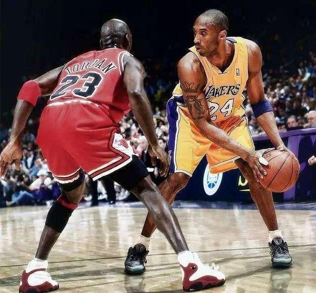 TA：此前弗兰克最大优势在于战术灵活性，但如今却成了短板（TA：弗兰克昔日以战术多变见长，如今却成了软肋）