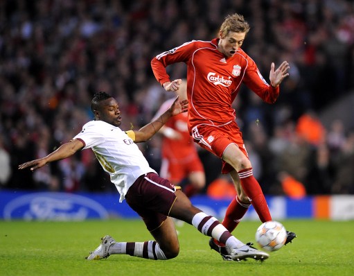 CBA：广州队主场大胜吉林（CBA：广州队主场狂胜吉林队）