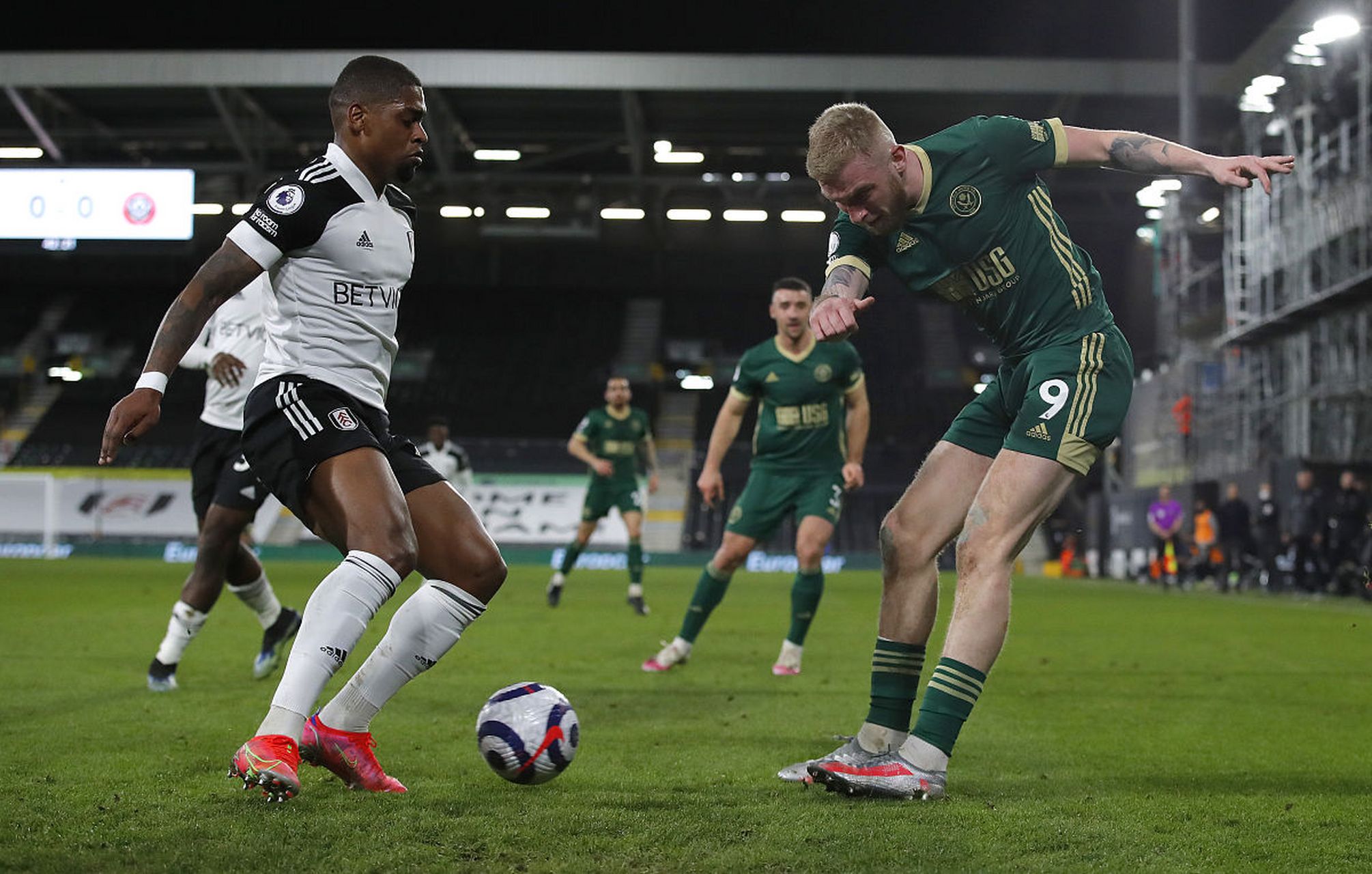 状态有回暖！马克西半场11中4&三分4中2拿到12分4板3助（马克西回暖迹象明显：半场12+4+3，投篮11中4、三分4中2）