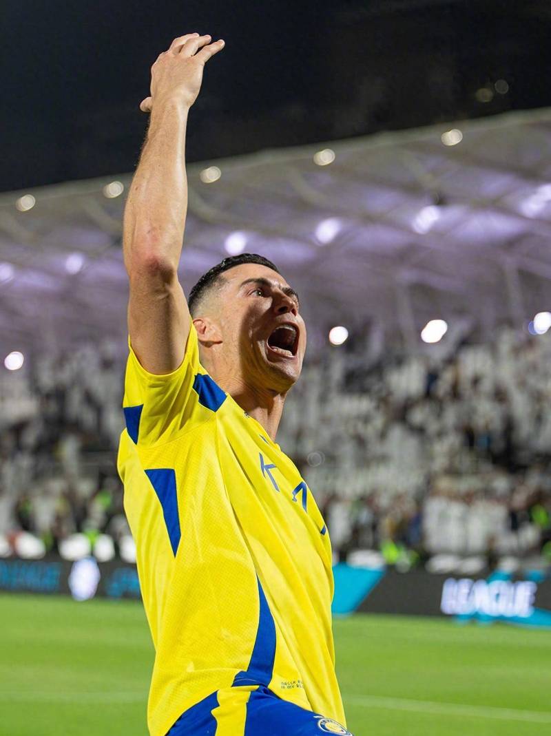 范佩西：瓜迪奥拉训练课让我醍醐灌顶；考教练证书两次没过（范佩西：瓜迪奥拉的训练课让我茅塞顿开；教练证两度未通过）