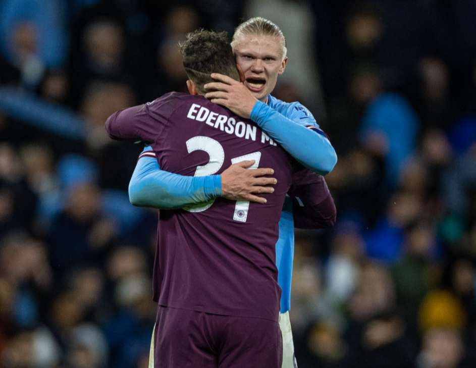 铁树开花，拜仁后卫约纳坦-塔斩获欧冠生涯首球（拜仁后卫约纳坦-塔收获欧冠生涯处子球）